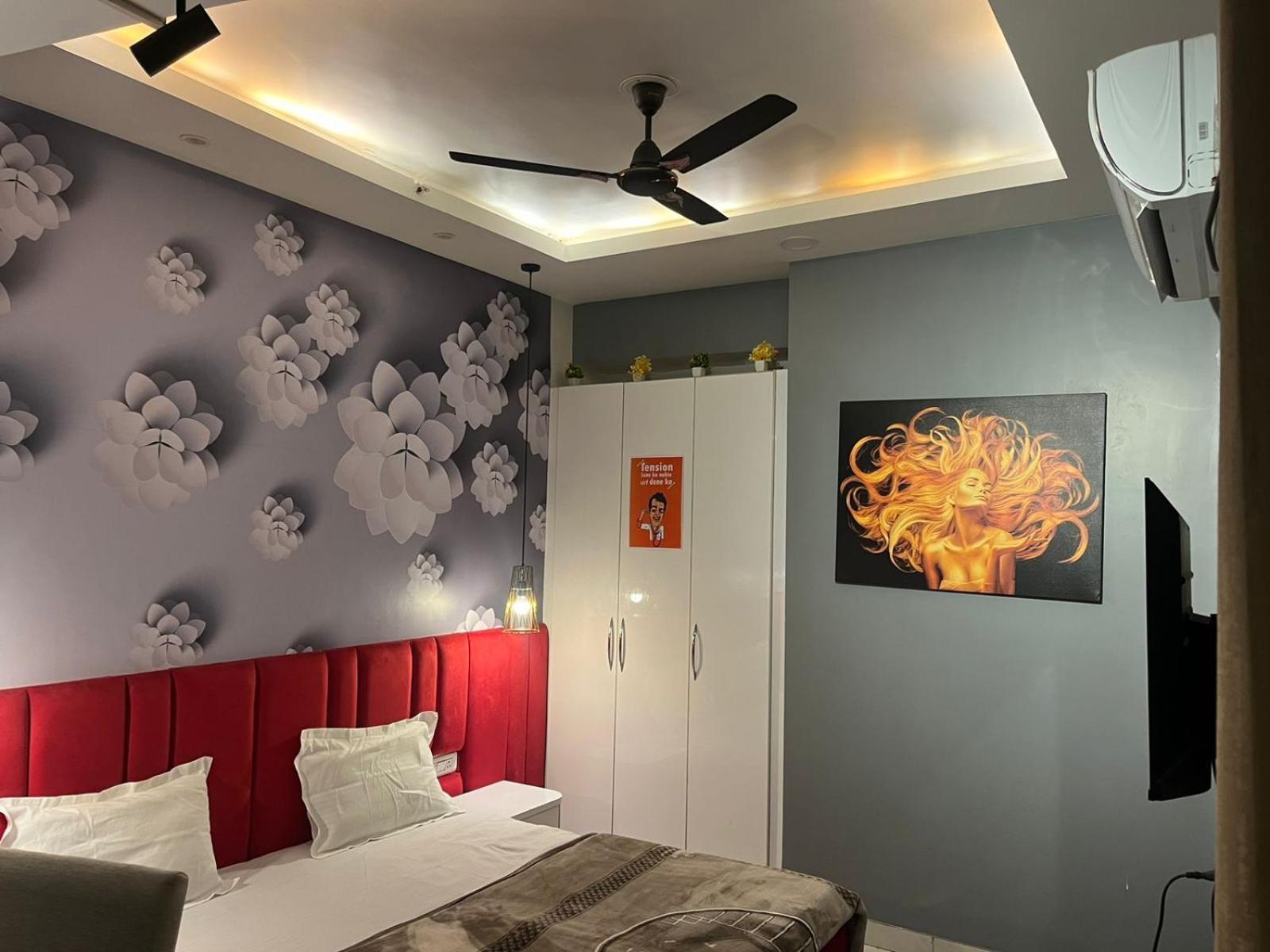 Matrix Studios Noida Bagian luar foto